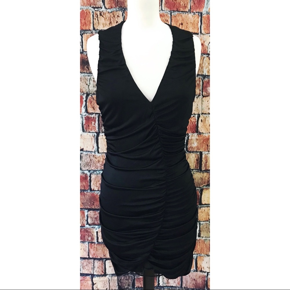 Vera Wang Lavender Label Bodycon Cocktail Dress